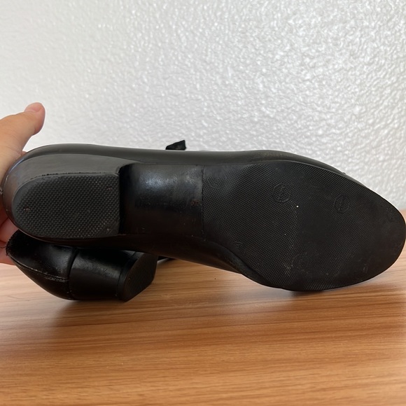 Salvatore Ferragamo Vara Pump Black Leather Made In Italy Vintage Brand New Sole - Picture 9 of 12